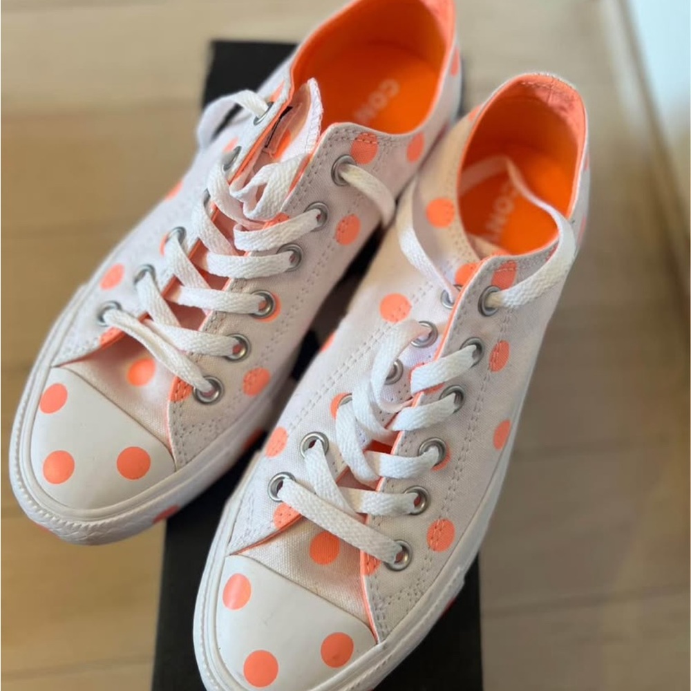 Converse White and Orange Polka Dot Sneakers